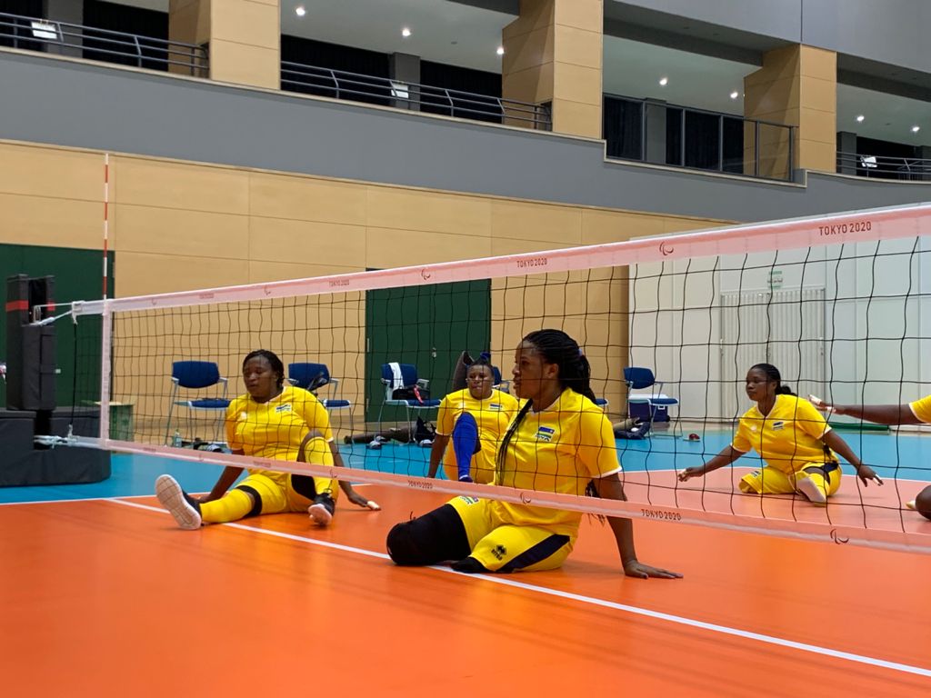 Ikipe y'u Rwanda ya Sitting Volleyball yatsinzwe na USA mu mukino wa mbere wo mu itsinda B