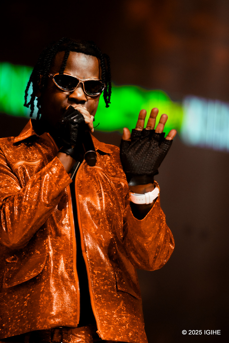 Bruce Melodie yaririmbye indirimbo zirenga 10
