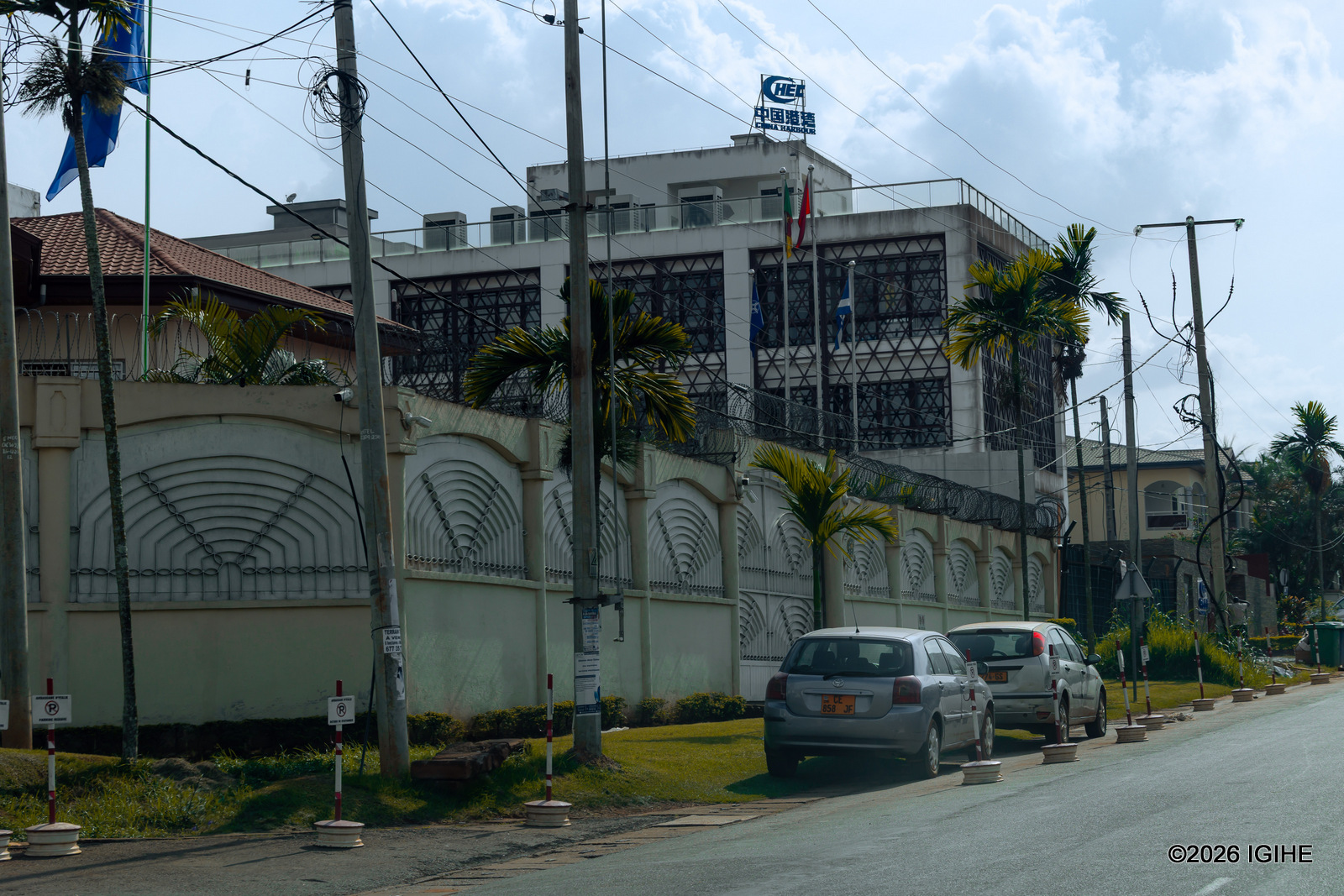 Iyi Quartier yitwa Bastos ni imwe mu nziza ushobora kubona i Yaoundé kuko ari ho hari za Ambasade nyinshi
