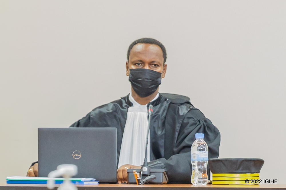 Perezida w’Inteko Iburanisha, Rukundakuvuga François Regis