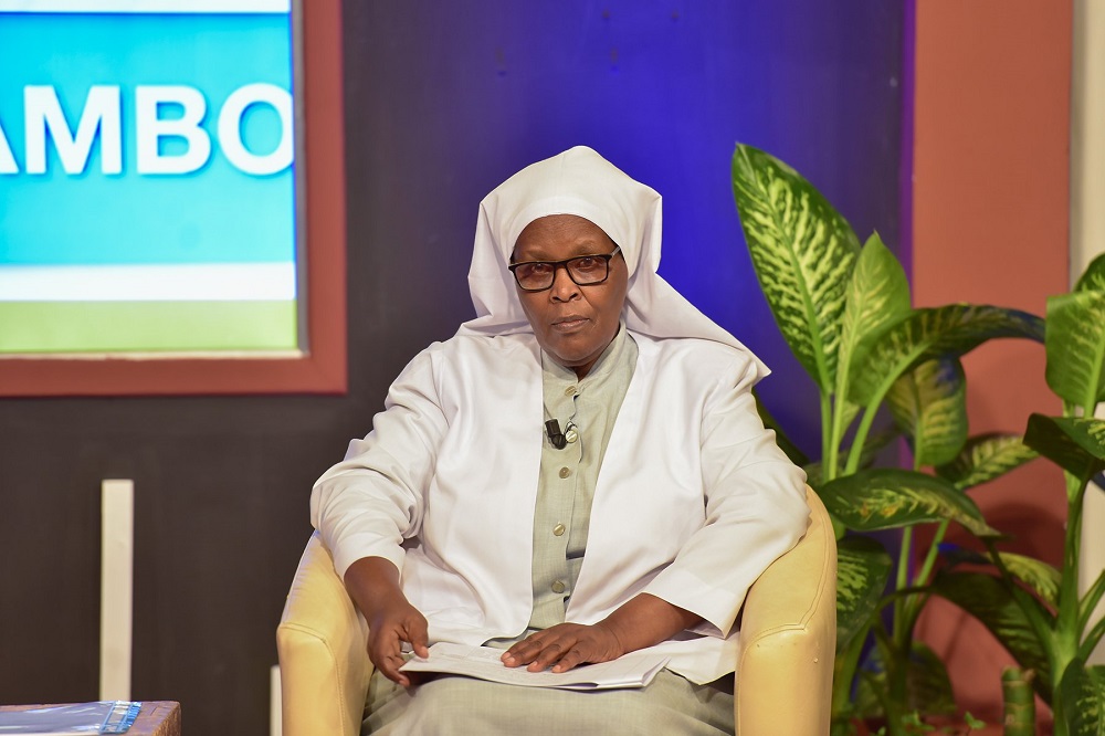 Mukabacondo yavuze ko irindi banga ry’umuganuri ari uko, mu gihe bashimaga abakoze neza, byorohaga kunenga ibigwari