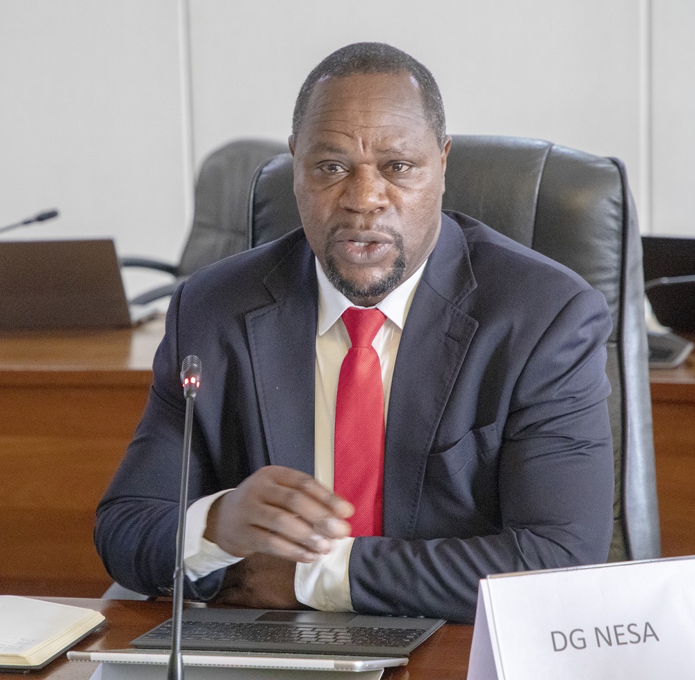 Umuyobozi Mukuru wa NESA, Dr Bahati Bernard yavuze ko badapfa gufunga ishuri batarebye ingaruka byagira ku bana