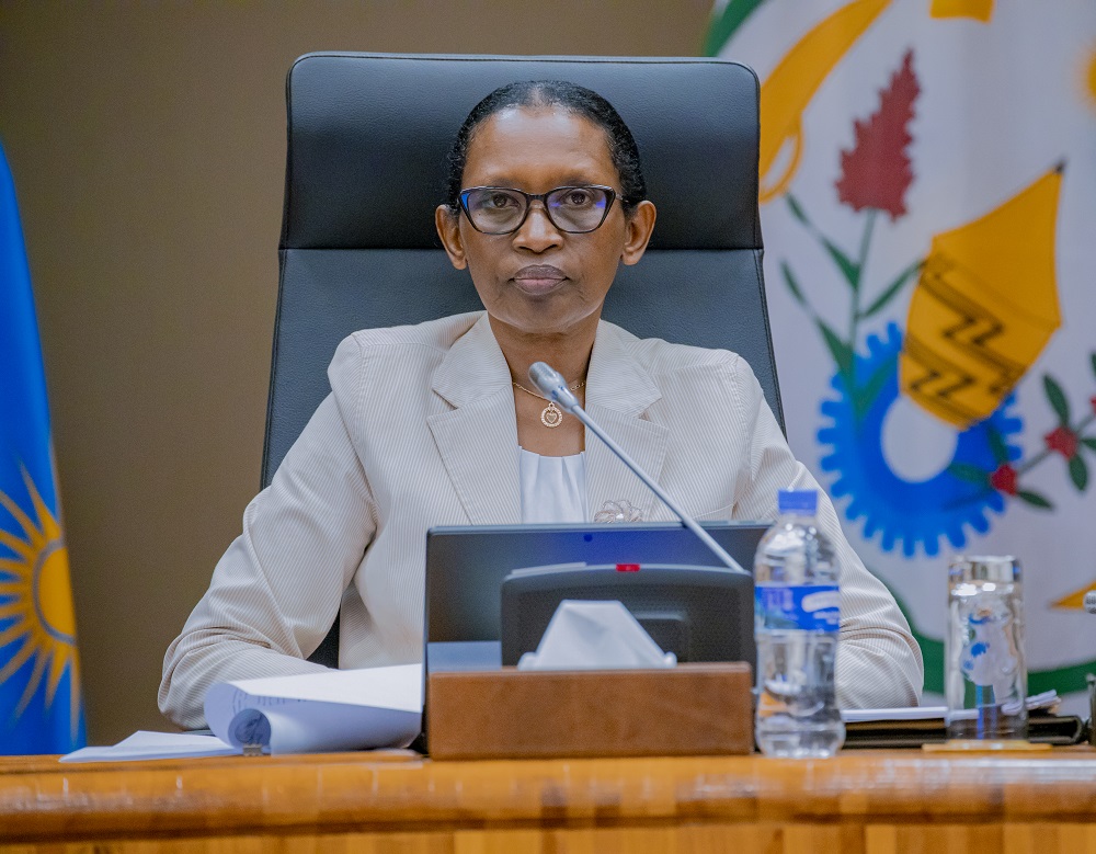 Perezida w'Umutwe w'Abadepite Kazarwa Gerturde, ni we wayoboye Inteko Rusange