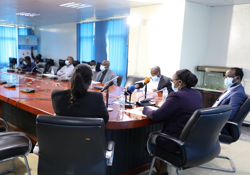 Leta y’u Rwanda ishishikariza abayobozi bo mu nzego z’imirimo ya Leta kujya baha abakozi ibiruhuko nk'uko amategeko abiteganya