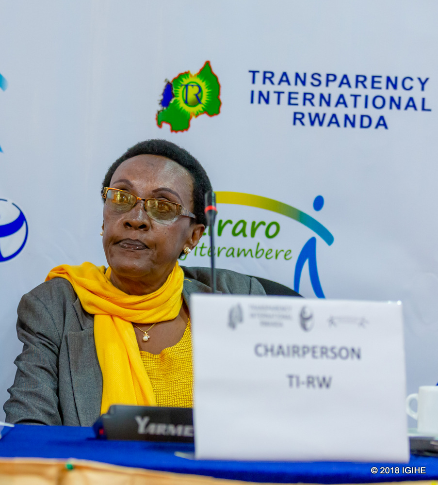 Ingabire Marie Immaculée yasabye leta kwita ku bakene bahungabanyijwe na Covid-19