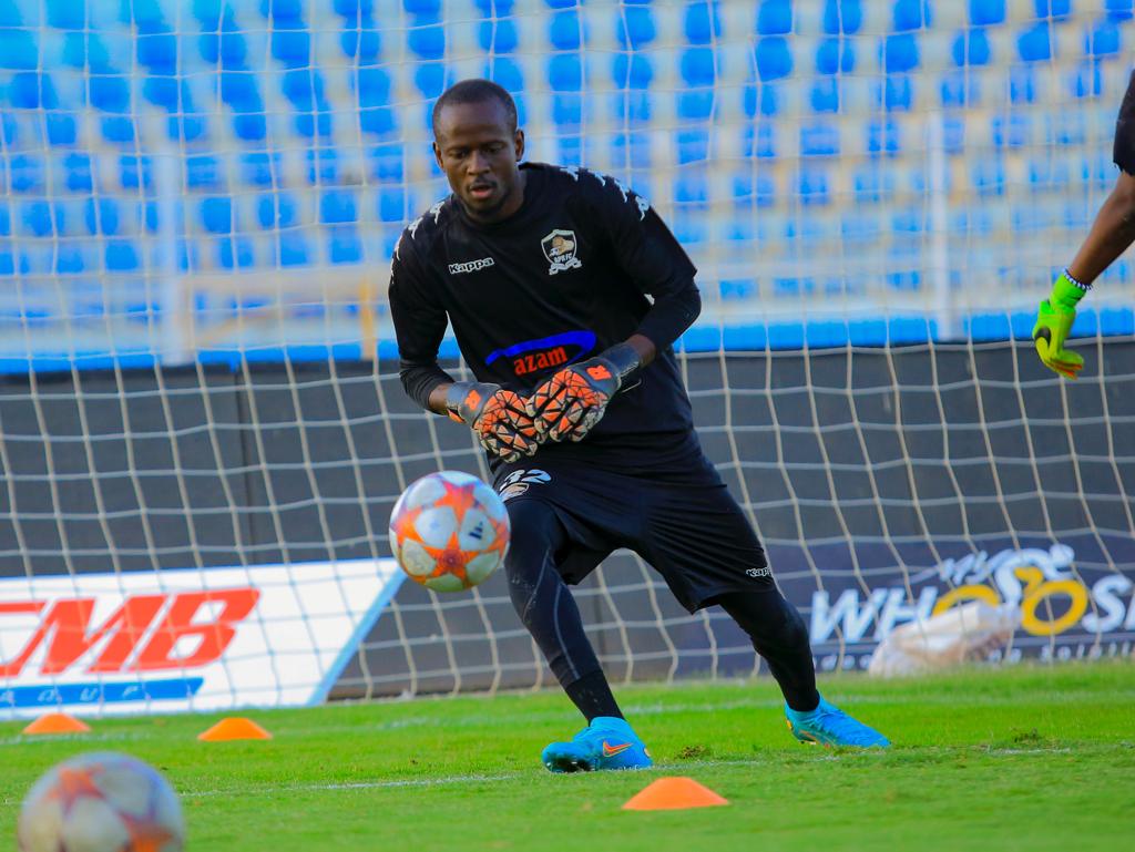 Umunyezamu w'Umunye-Congo, Pavel Ndzila, yakajije imyitozo ya nyuma mbere yo gukina umukino wo kwishyura na Pyramids FC
