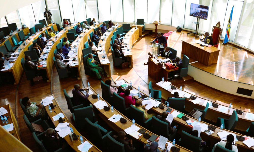 Abadepite ba EALA bihanije aba Congo bazamuye ingingo yo kwivana muri EAC bitari kuri gahunda