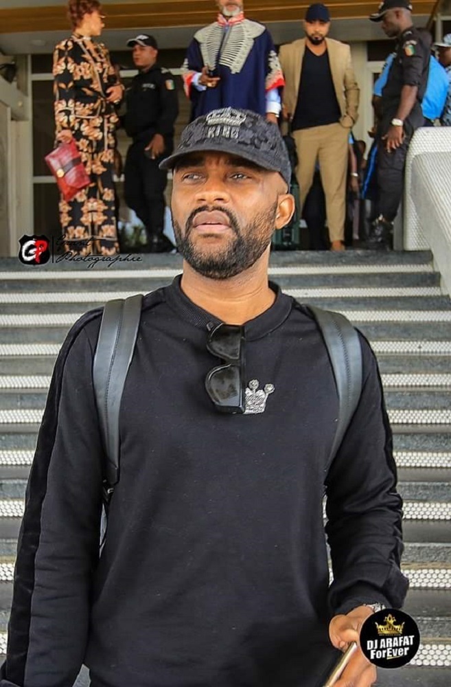 Fally Ipupa yitabiriye umuhango wo gusezera kuri DJ Arafat