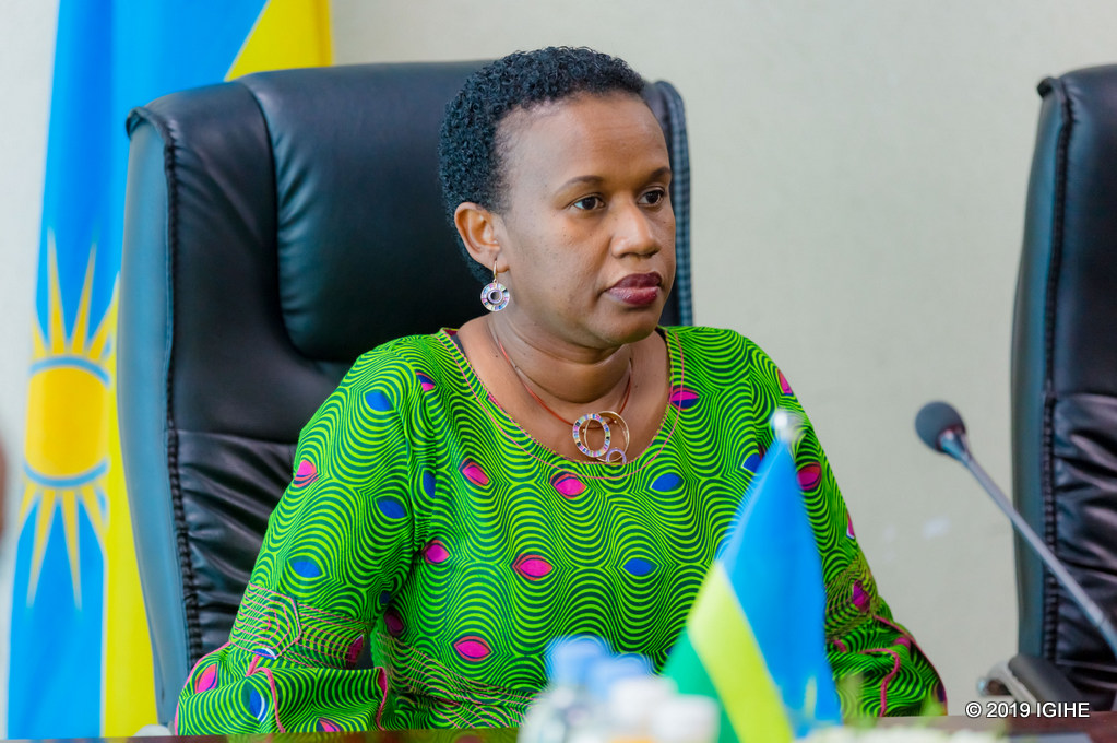 Minisitiri w'Abakozi ba Leta n'Umurimo, Kayirangwa Rwanyindo Fanfan