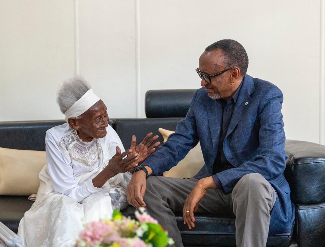 Nyiramandwa yagiye agaragaza ko ubuzima bwiza abayeho uyu munsi abukesha Perezida Kagame