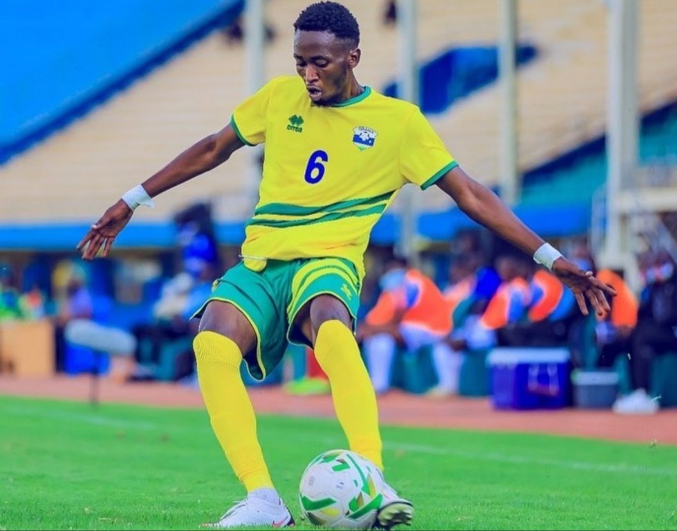 Myugariro w'ibumoso, Ishimwe Christian ni umwe muri babiri bongewe mu Amavubi azakina na Harambee Stars ya Kenya