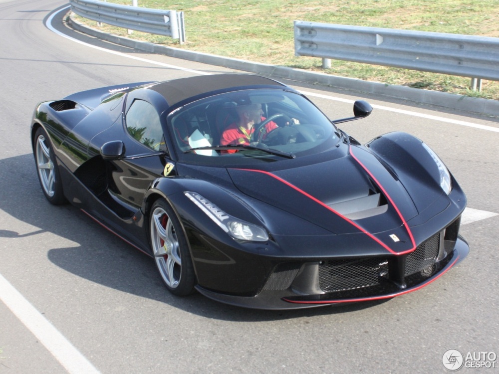Ferrari Laferrari Laperta