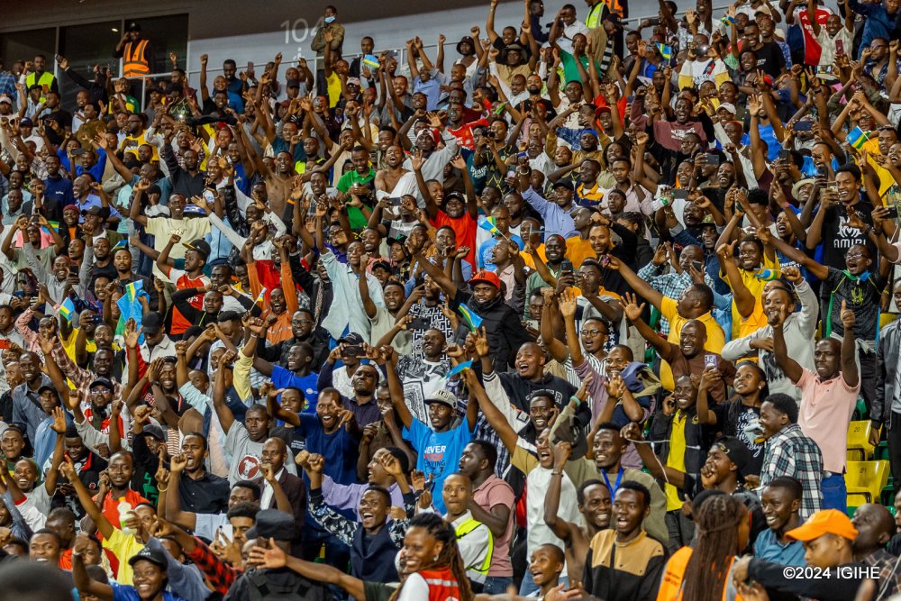 Ferwafa yatangaje ko abafana bashonje bahishiwe