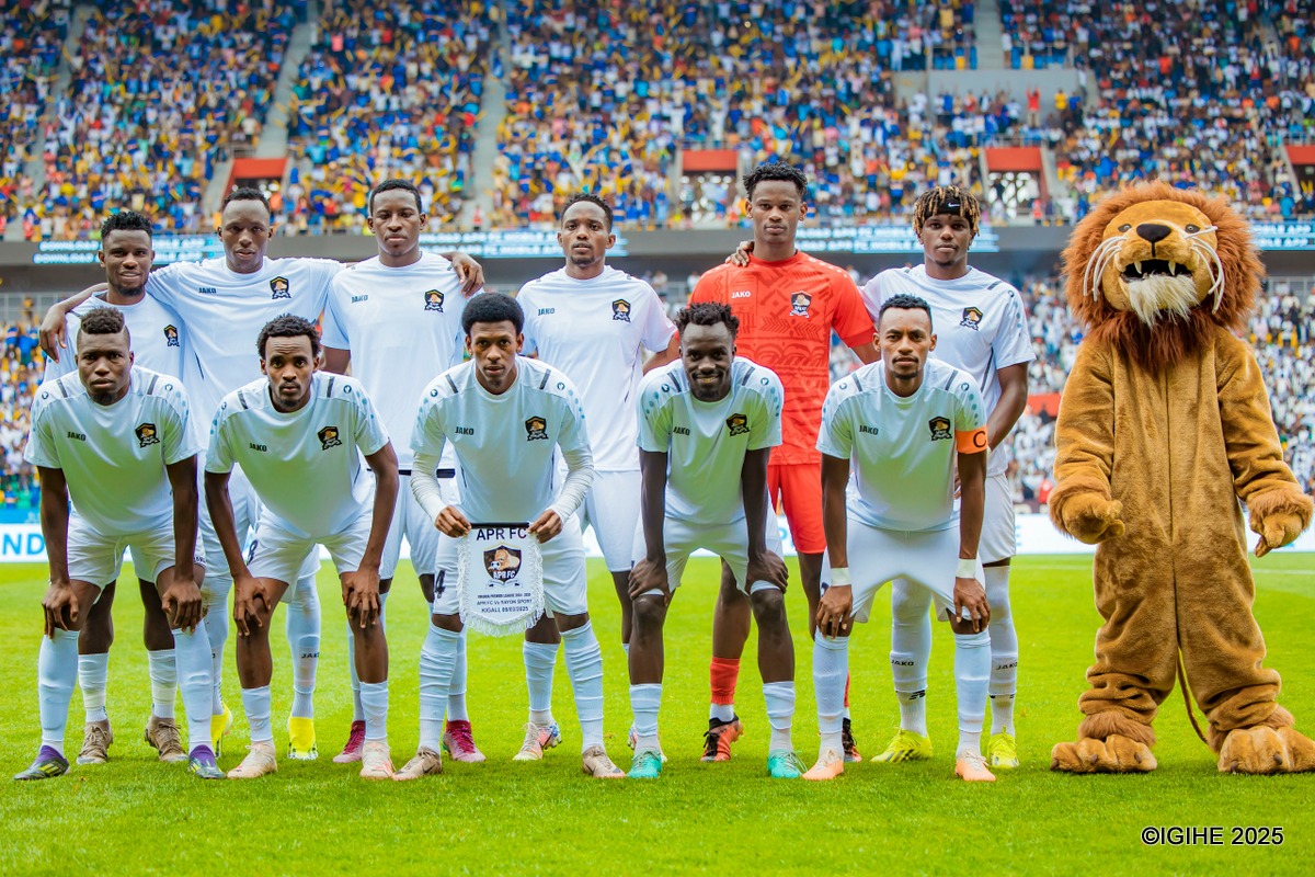Abakinnyi ba APR FC bari mu batishimiye imitoreze ya Darko Nović