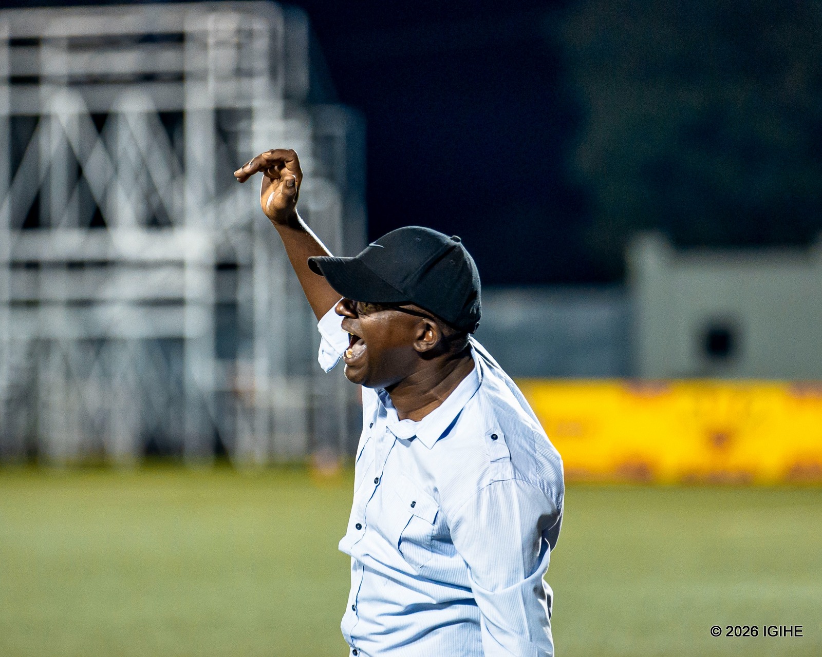 Umutoza wa Rayon Sports, Haringingo Francis, yavuze ko nta yandi mahitamo yari afite mu guhitamo ikipe akinisha kuri Gorilla FC