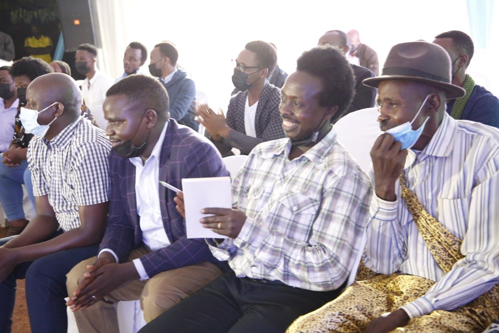 Abasizi Nyarwanda bijejwe kurushaho kwitabwaho