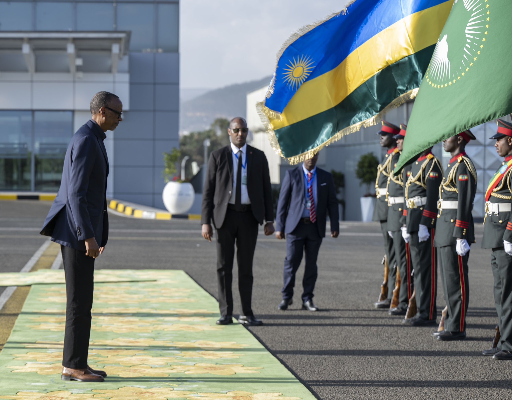 Perezida Kagame yageze i Addis Ababa mu nama y'Umuryango wa Afurika Yunze Ubumwe