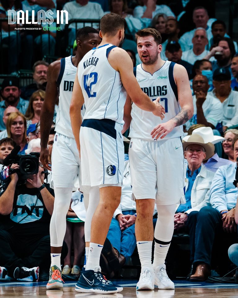 N'ubwo yatsinze umukino w'umunsi wa kane, Dallas Mavericks irasabwa gutsinda imikino itatu isigaye yikurikiranya