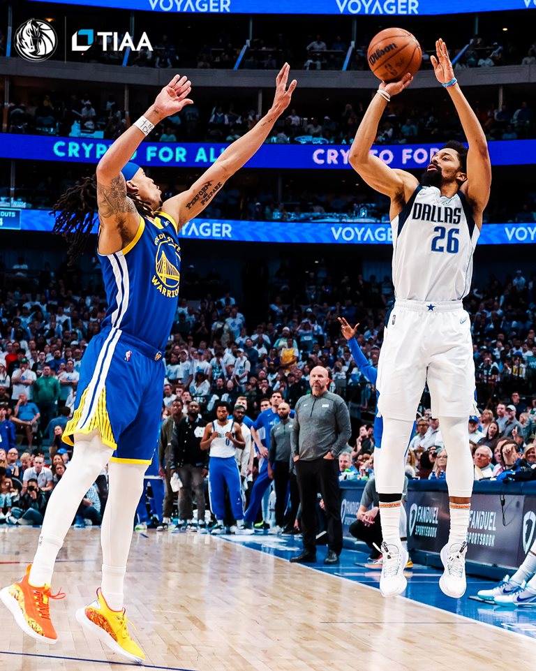Mu ishyaka ryinshi, Spencer Dinwiddie yatsinze amanota 26 afasha Dallas