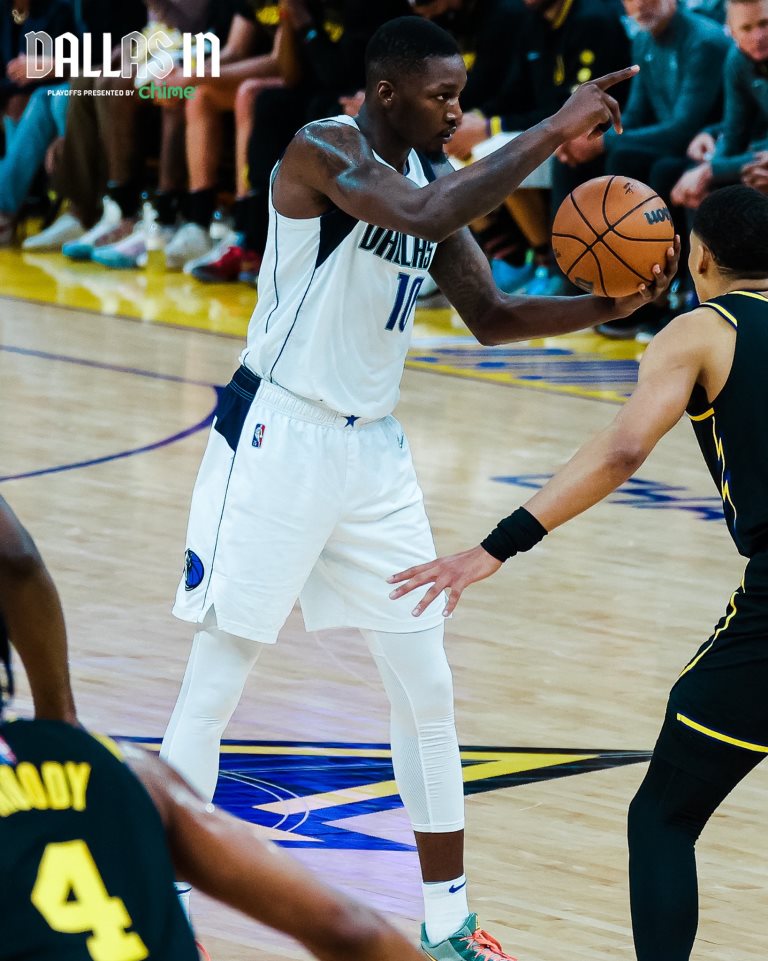 Dallas Mavericks bayoboye agace ka gatatu , aka kane birayinanira