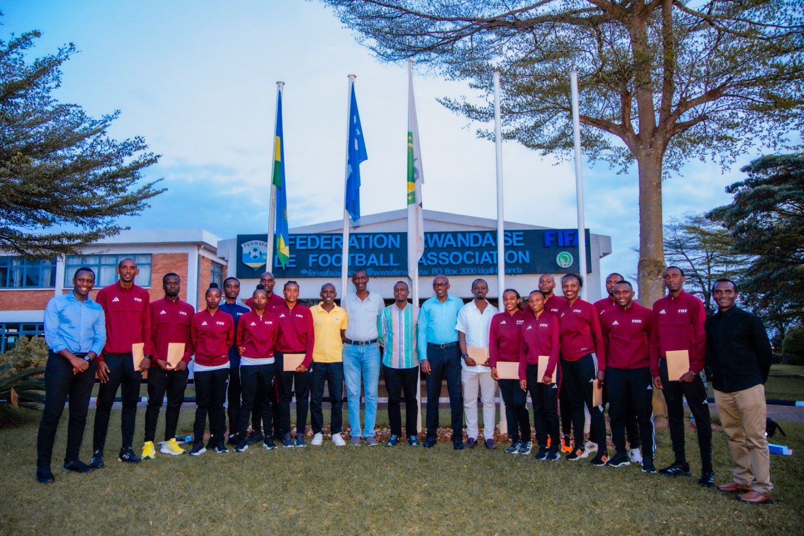 Abasifuzi 18 ni bo bahawe ibirango bya FIFA
