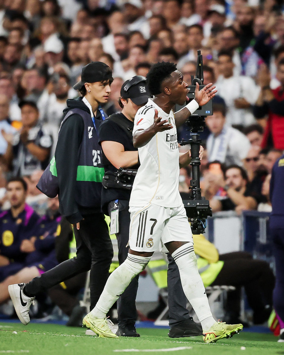 Vinicius Junior ntiyishimiye gusimbuzwa