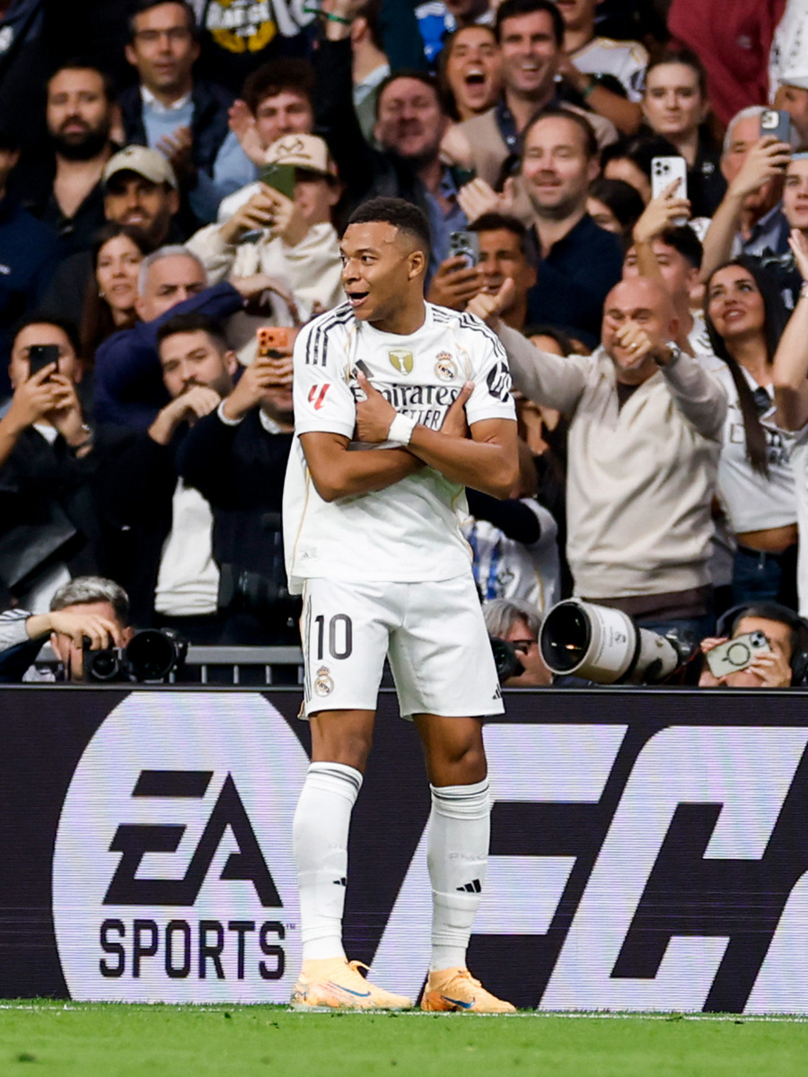 Kylian Mbappé yafunguye amazamu ku munota wa 22