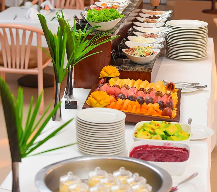 Amafunguro y'iyi hotel usanga yiganjemo ibintu biboneka mu Rwanda