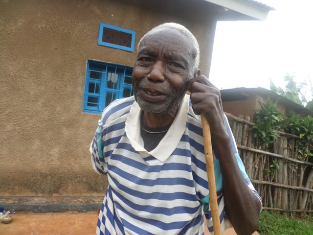 Gashumba yemeza ko aya azi yamufashije guhomba