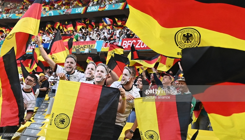 Abafana b'u Budage bari bitabiriye uyu mukino wabereye i Munich