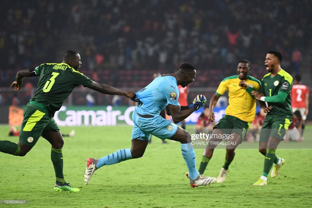 Umunyezamu Edouard Mendy ashimirwa na bagenzi be