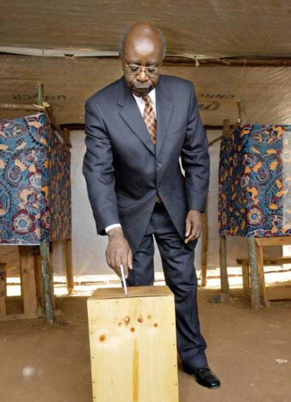 Mu matora ya Perezida ya 2003, Twagiramungu yabonye amajwi 3.6%
