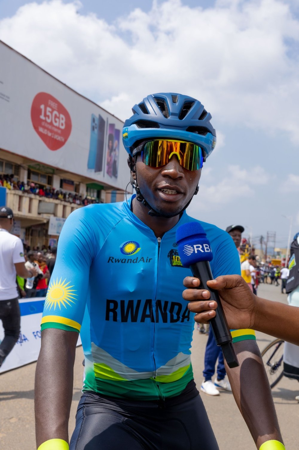 Munyaneza Didier yavuze ko amagare meza Team Rwanda iheruka ari ayo yahawe na Perezida Kagame mu 2015