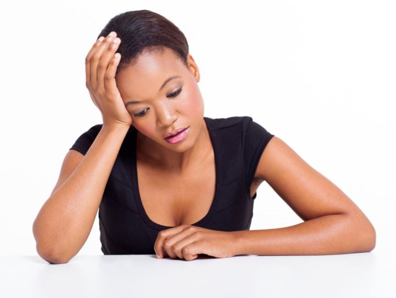 Abakobwa iyo babajijwe impamvu batinze gushaka abagabo, batanga ibisubizo akenshi bifatwa nk'urwitwazo/ Photo: Internet