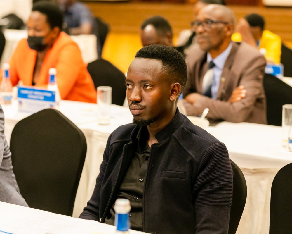 Hitimana Claude agiye kurushinga na Ishimwe Adelaide