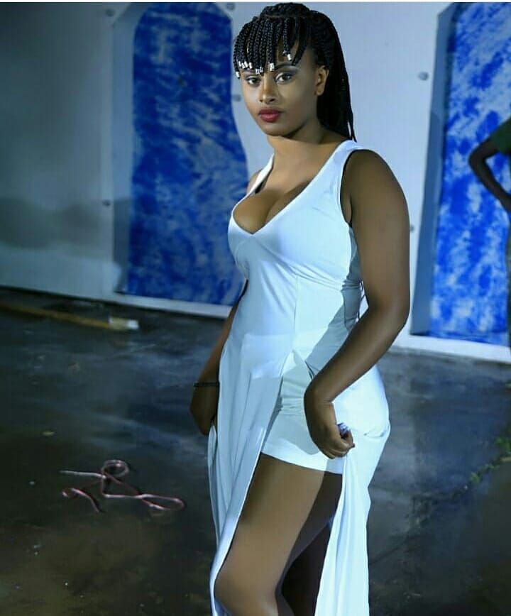 Gloria umwe mu bakobwa bari mu mashusho ya Blocka ya Bruce Melody