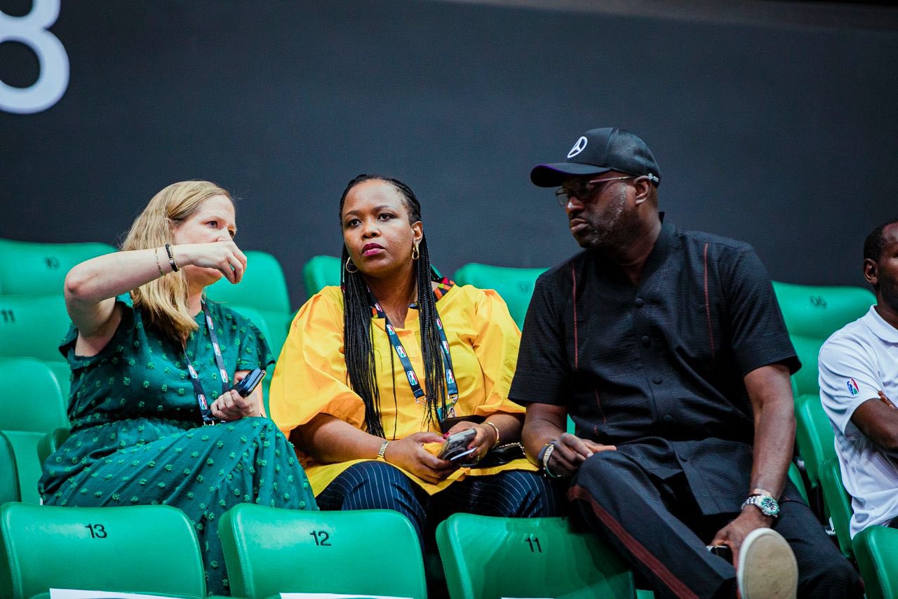 Umuyobozi wa NBA Africa, Clare Akamanzi ari mu bakurikiye uyu mukino