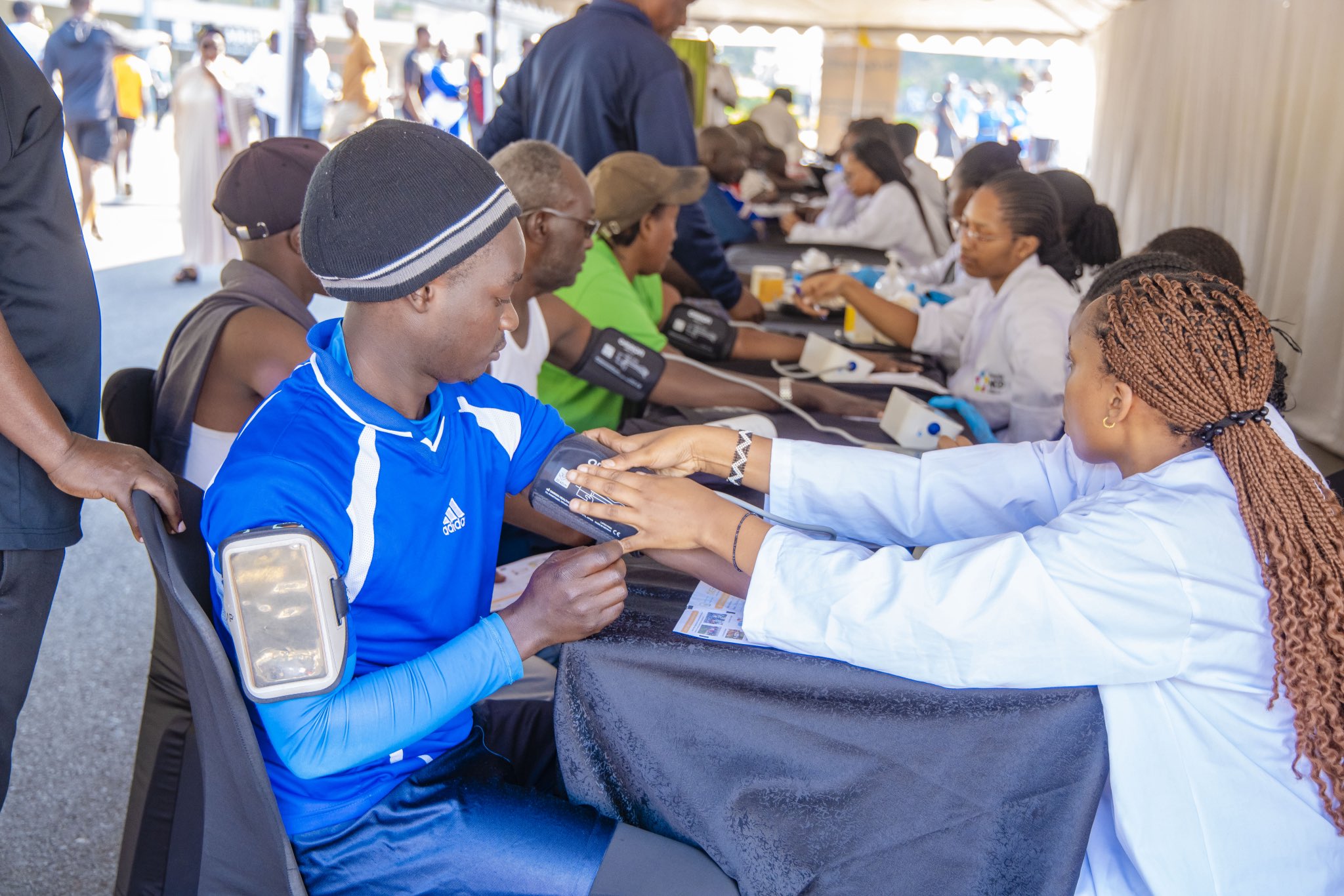 Abitabira Siporo Rusange bapimwa indwara zitandura kandi nta kiguzi batanze