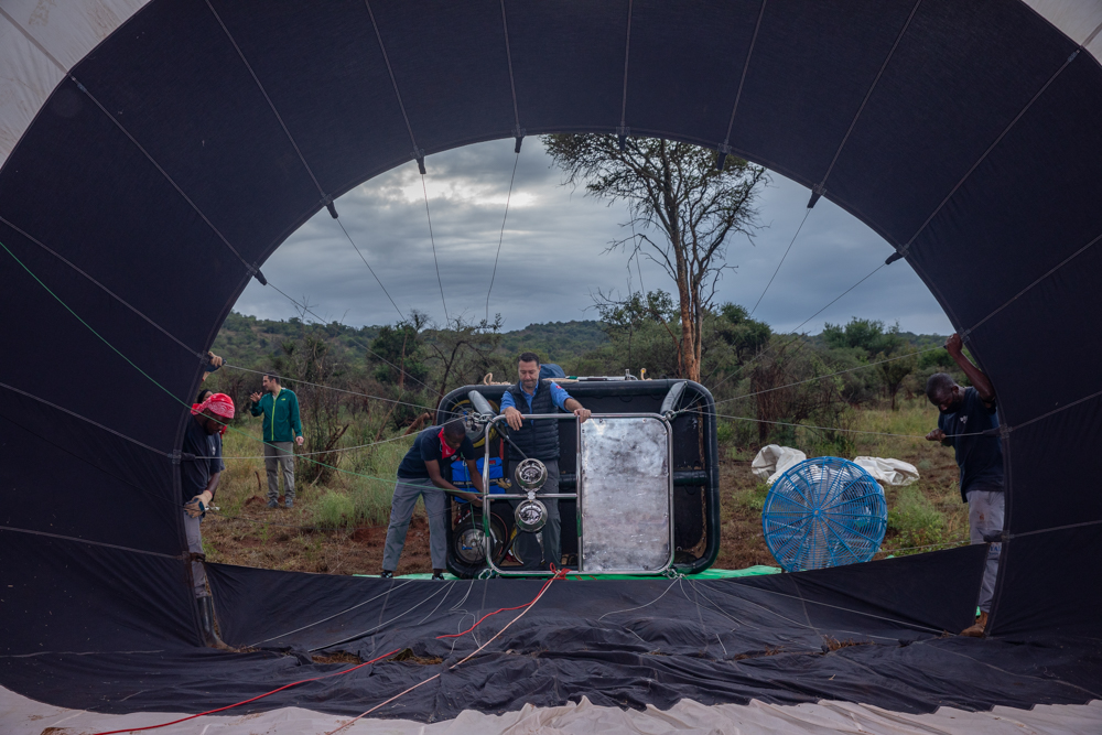 Gukoresha iyi mitaka ya Hot Air Ballon bisaba ubuhanga buhanitse