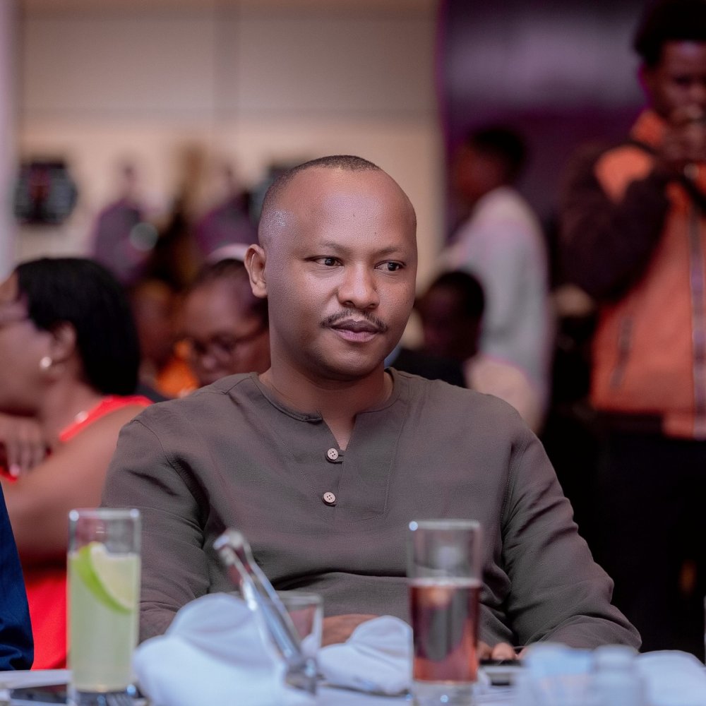 Perezida wa Gasogi United, Kakoza Nkuriza Charles (KNC) yagaragaje ko iyi kipe yasubiye ku ntego zayo za mbere