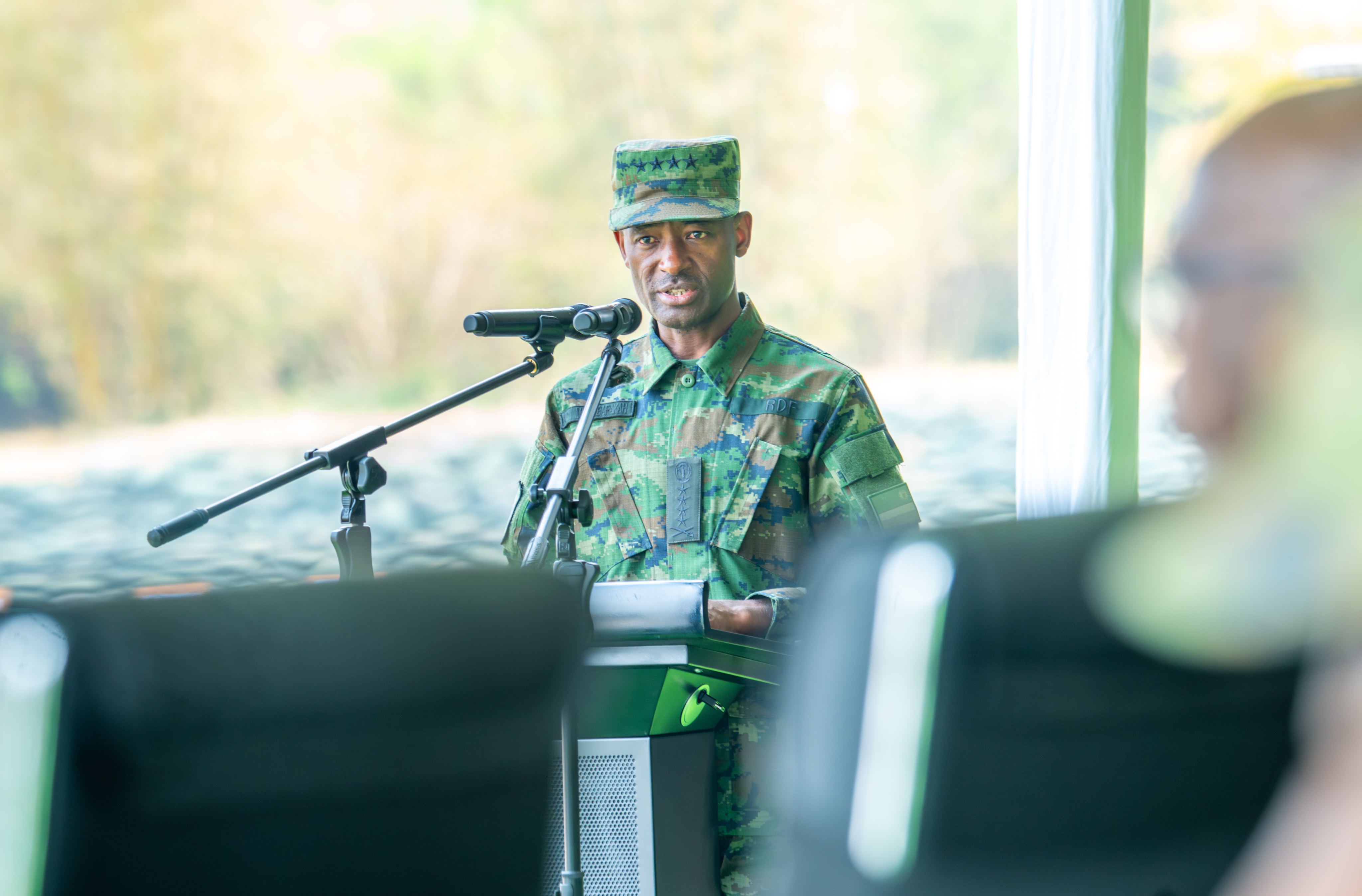 Umugaba Mukuru w’Ingabo z’u Rwanda, Gen Mubarakh Muganga yashimiye uruhare rwa Qatar mu guha ubumenyi bukwiye abasirikare ba RDF