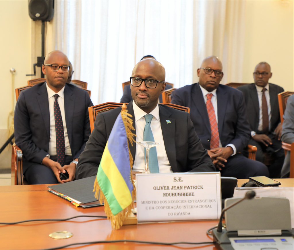 U Rwanda rwasabye ko kugira ngo umuti uboneke, RDC igomba guhagarika imikoranire na FDLR kandi ikibazo cy'impunzi na M23 kigakemurwa mu nzira za politiki