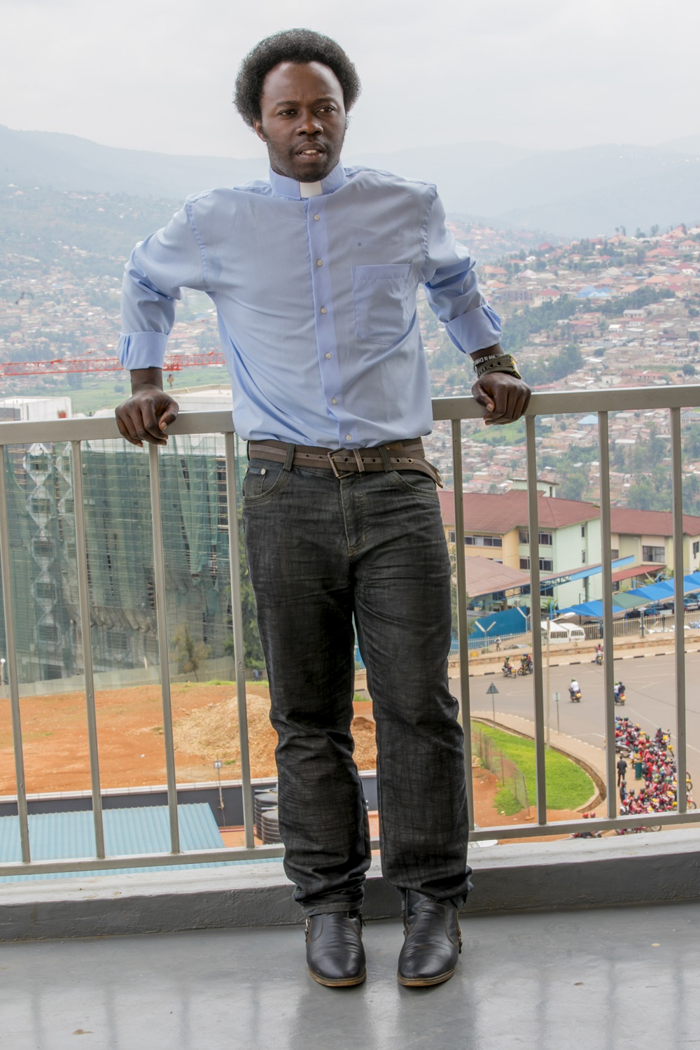Padiri Uwimana Jean François akataje ivugabutumwa rinyuze muri Hip Hop