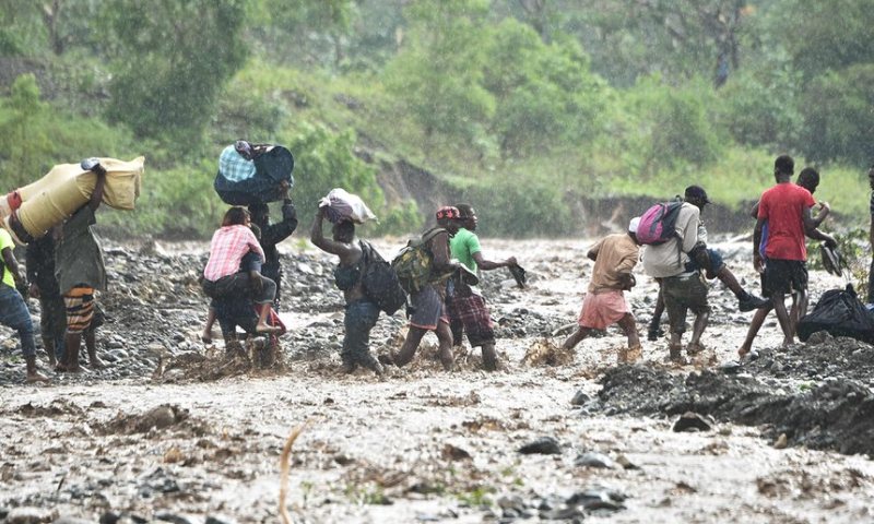 Uyu muyaga wanaguyemo imvura nyinshi yangije ibitari bike inatwara ubuzima bw'abantu n'amatungo