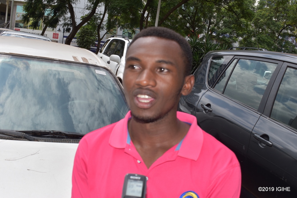 Hakizimana Jackson yashimiye Ecobank ku mpano yamugeneye
