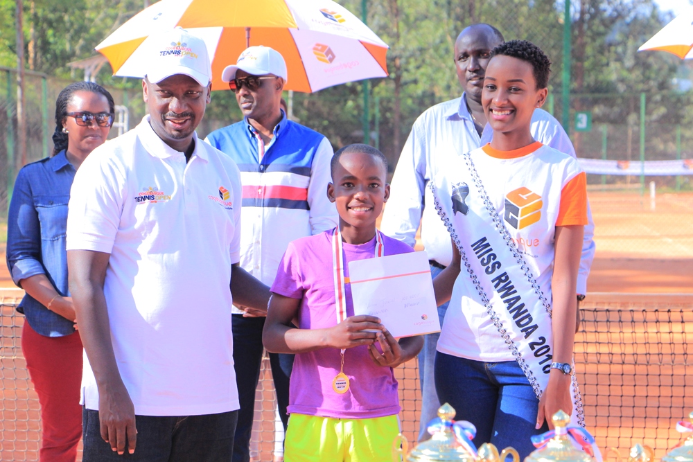 Hakizumwami Junior niwe watsinze mu bana b'abahungu