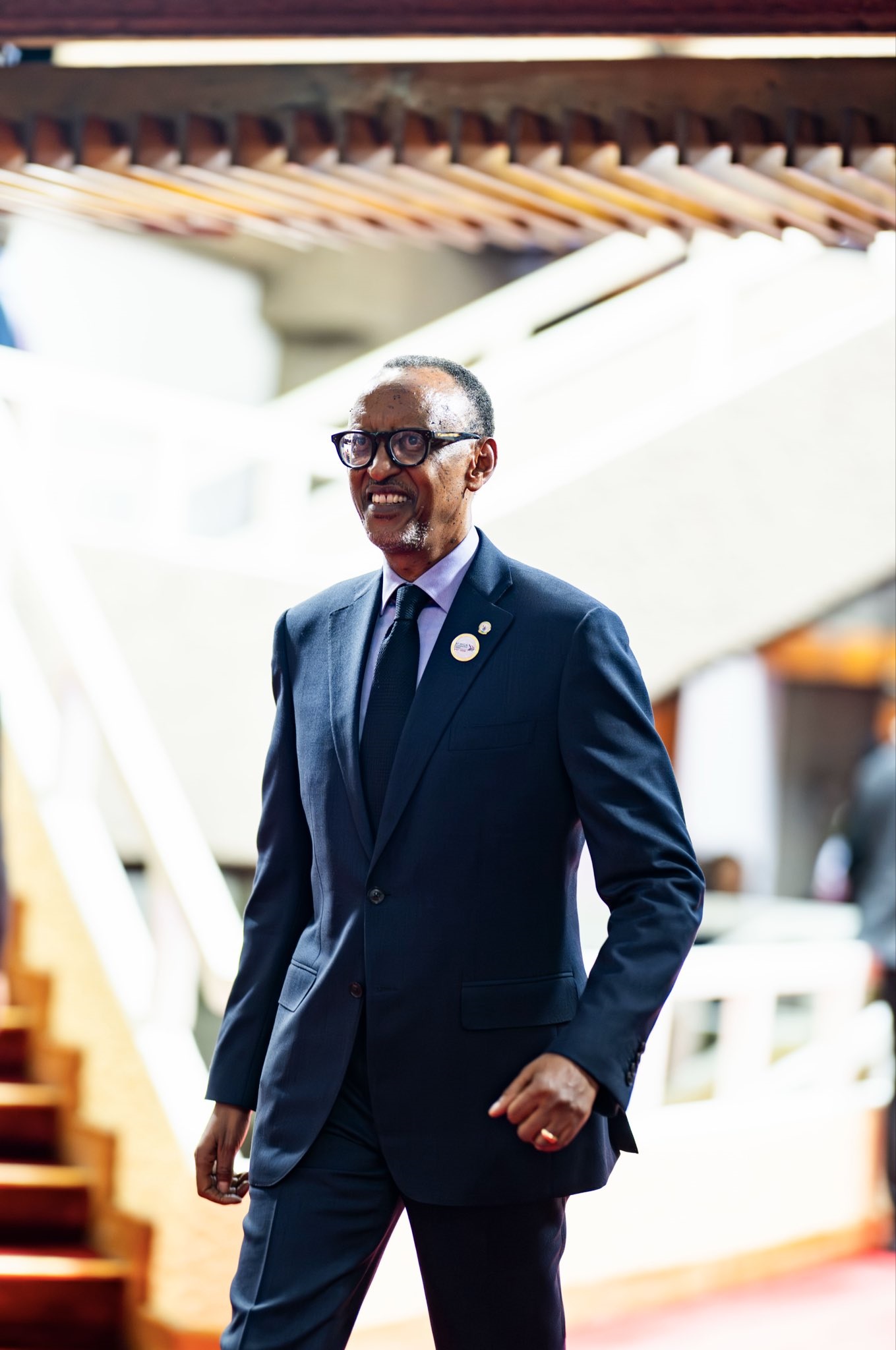 Perezida Paul Kagame yagaragaje ko nta gihugu cyangwa umuyobozi wundi wo ku Isi ushobora gufasha Umugabane wa Afurika kurenga ibibazo ufite
