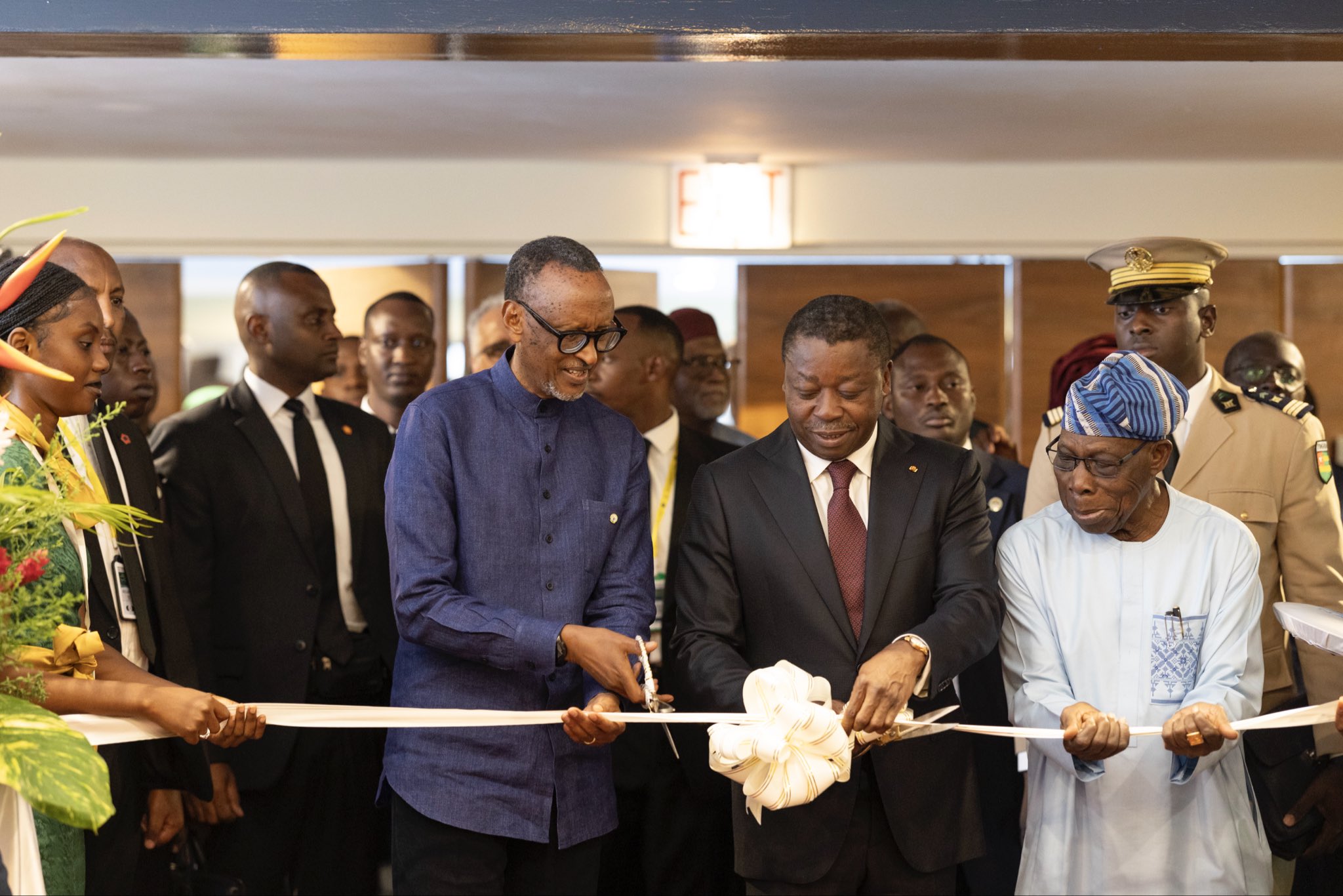 Perezida Kagame ari mu batangije inama yiga ku bwikorezi bwo mu kirere ku Mugabane wa Afurika
