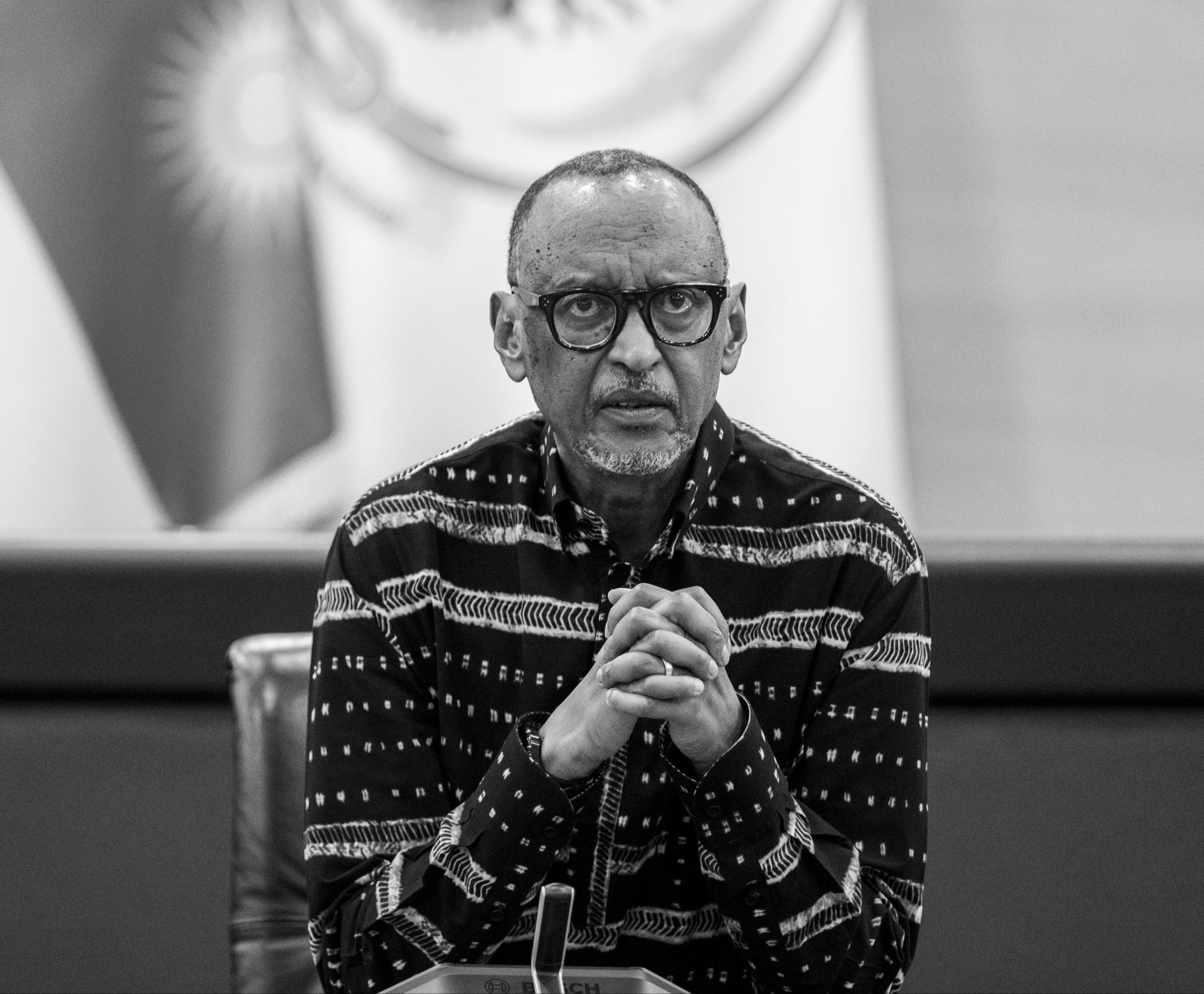 Perezida Kagame aganiriza abayobozi baturutse muri EAC ku ngingo zijyanye no kwihutisha gahunda yo kwihuza k'uyu muryango