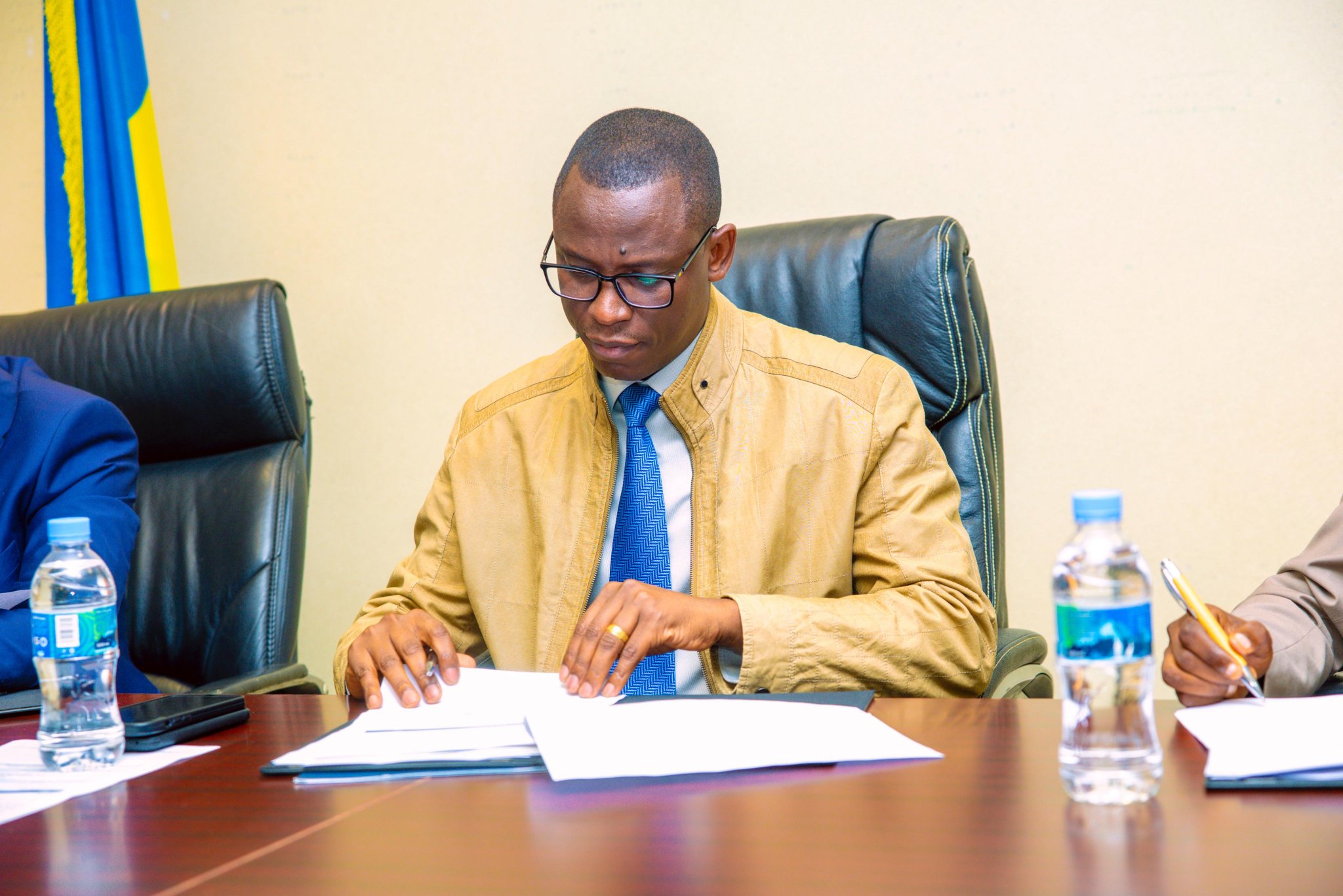 Minisitiri Habimana yavuze ko u Rwanda rukeneye kugira abaturahe basobanutse